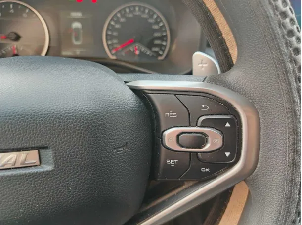 Car image 38