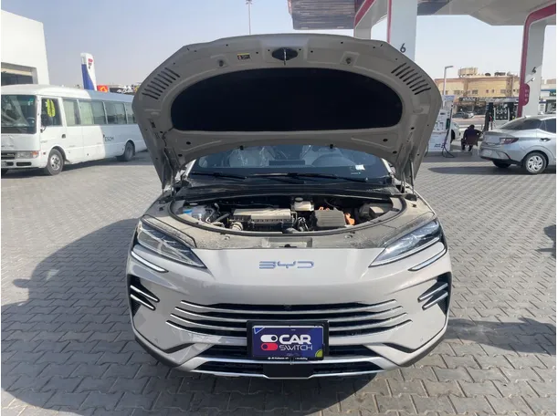 Car image 26