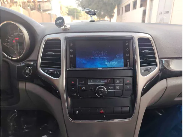 Car image 21