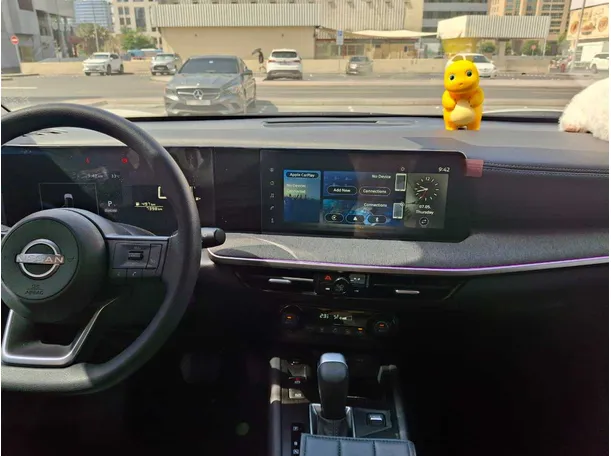 Car image 15