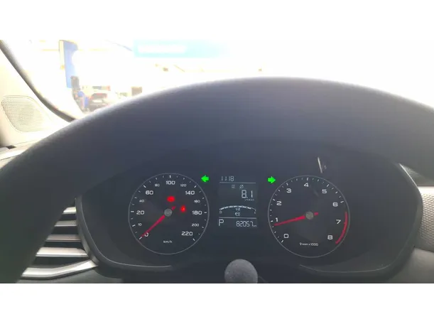 Car image 20