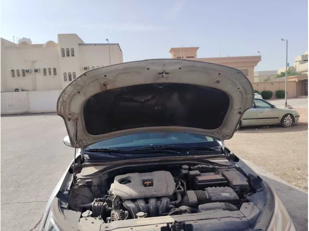 Car image 36