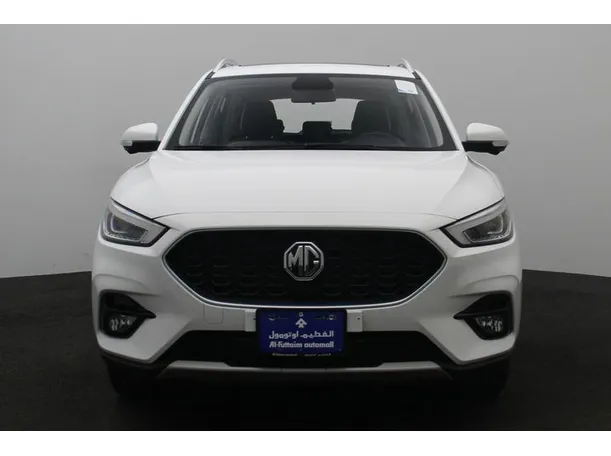Car image 11