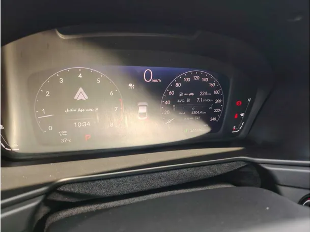 Car image 29
