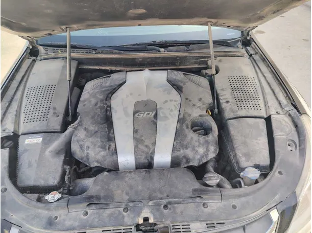 Car image 35