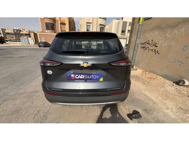 Car image 6
