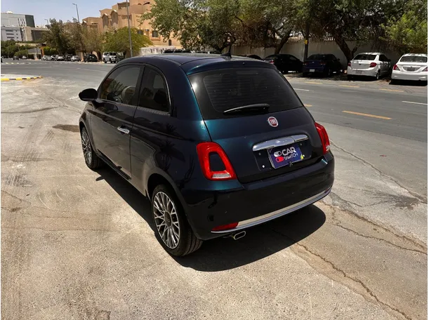 Car image 7
