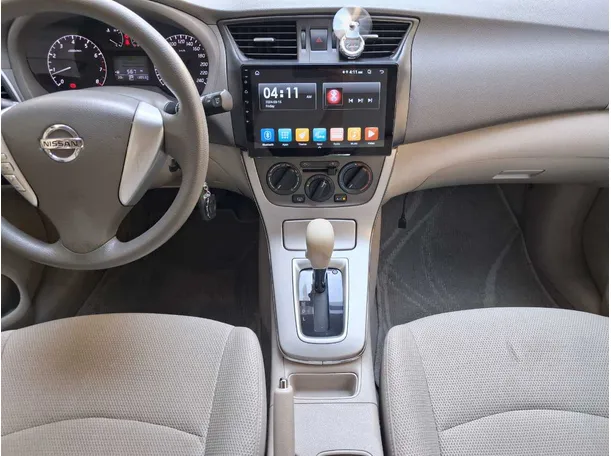 Car image 16