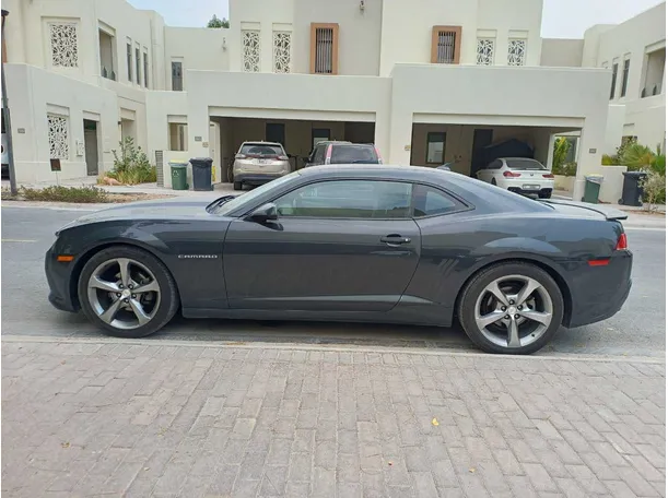Car image 8