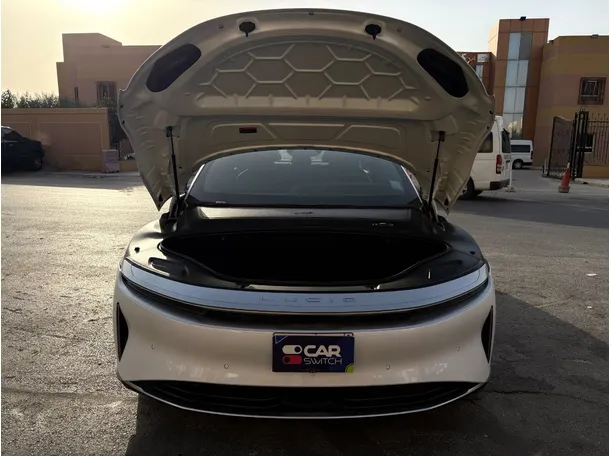 Car image 29