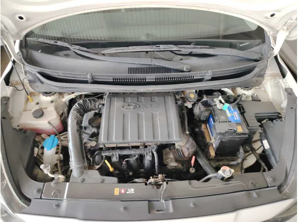Car image 28