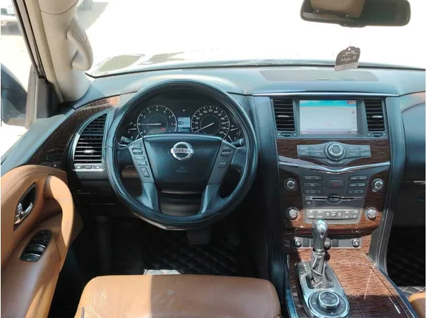 Car image 23
