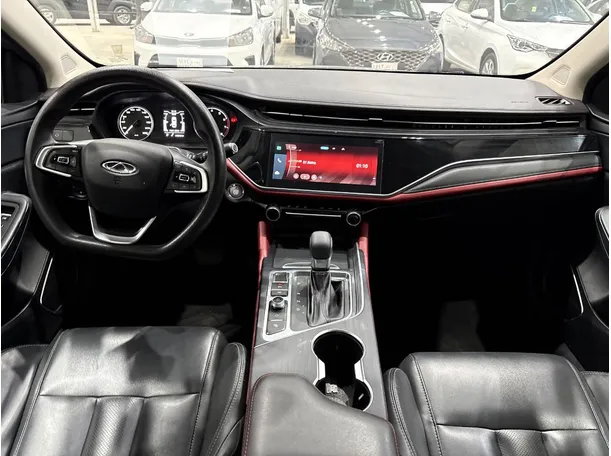 Car image 18