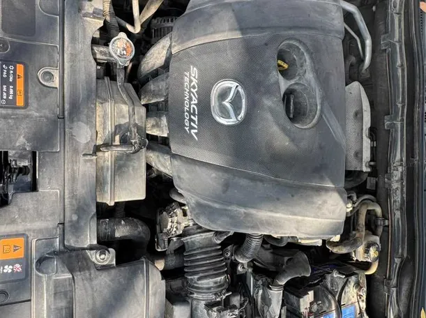 Car image 26