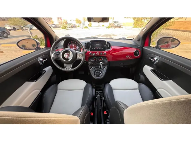 Car image 15