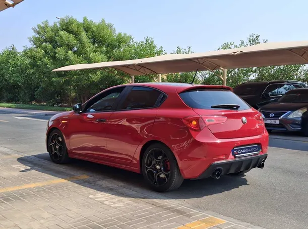 Car image 7