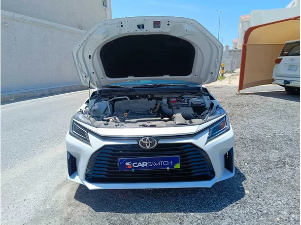 Car image 32