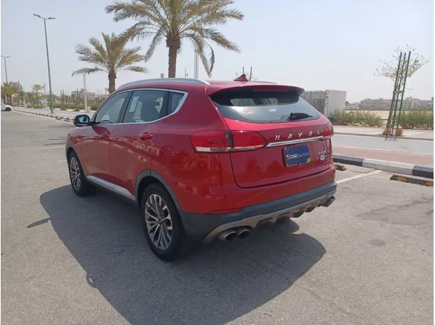 Car image 7