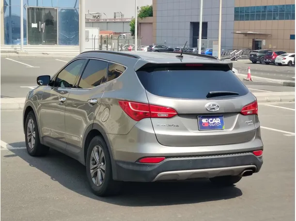 Car image 7
