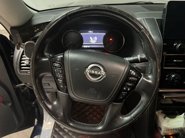 Car image 21