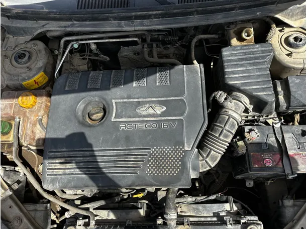Car image 23