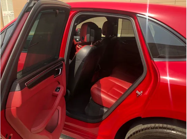 Car image 21