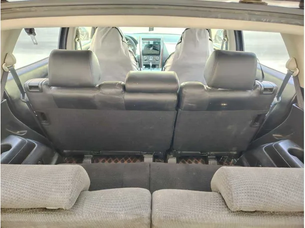 Car image 43