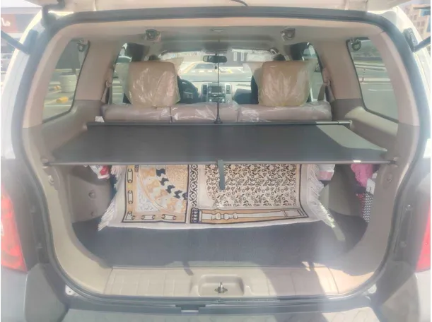 Car image 24