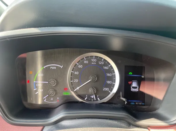 Car image 19