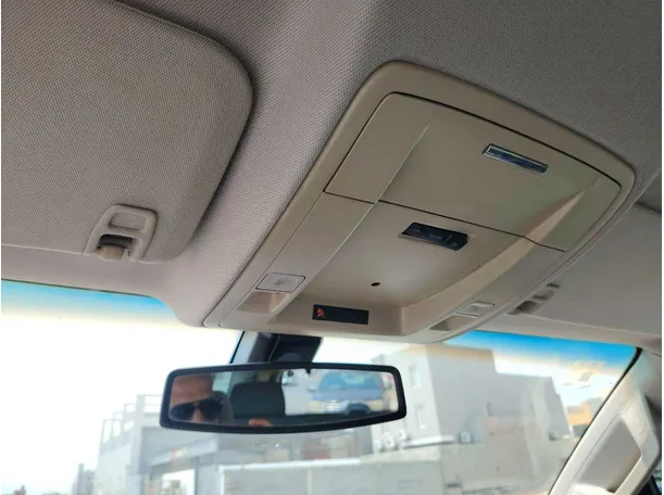 Car image 39