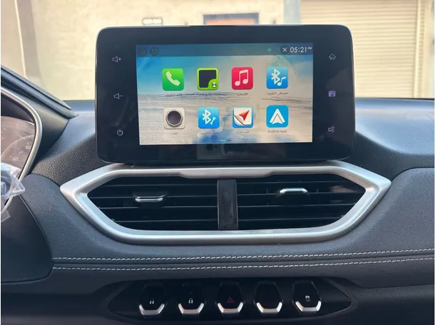 Car image 16