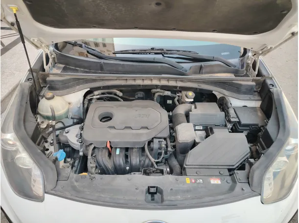 Car image 31