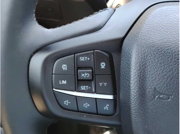 Car image 42