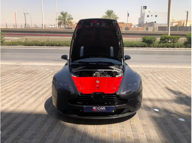 Car image 23
