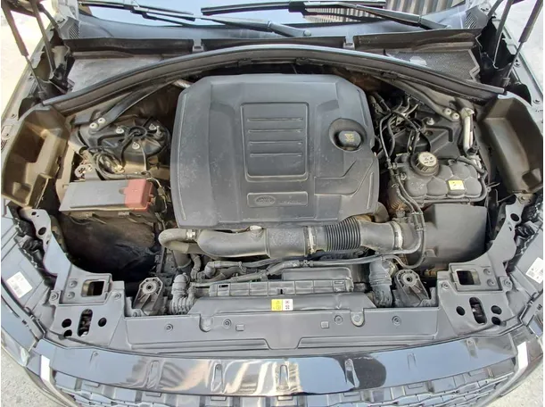 Car image 20