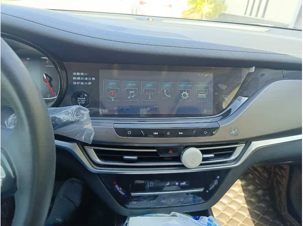 Car image 21