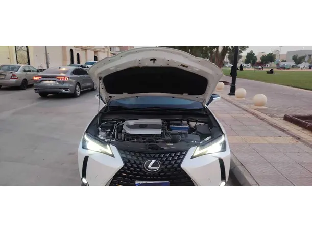 Car image 33