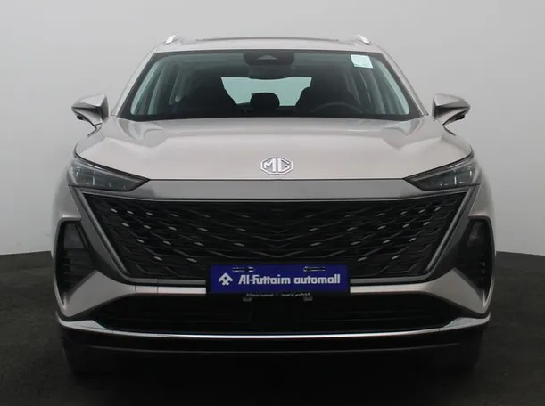 Car image 11