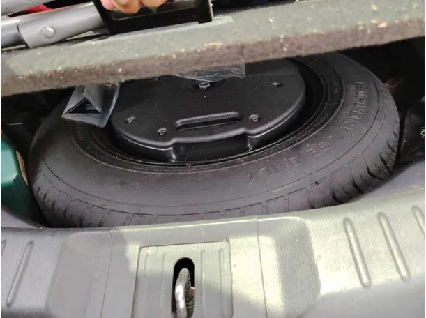 Car image 43