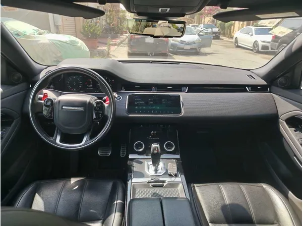 Car image 21