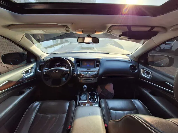 Car image 21