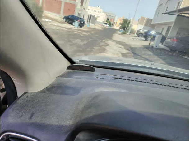 Car image 43