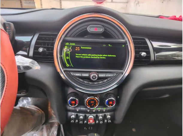 Car image 23