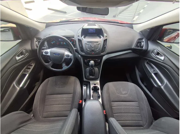 Car image 14