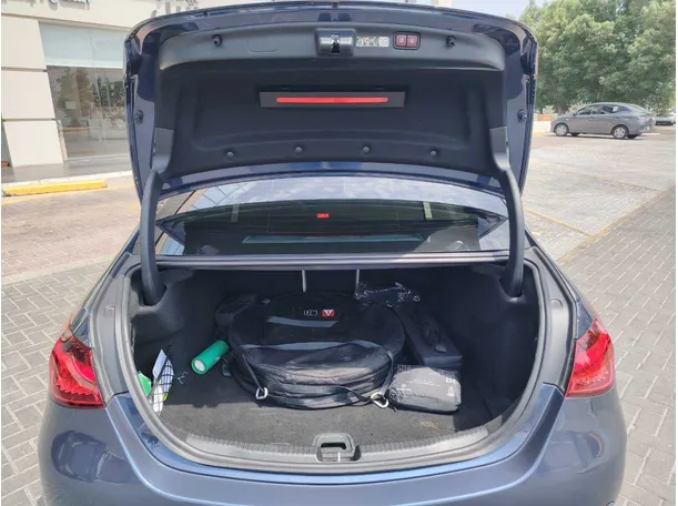 Car image 24