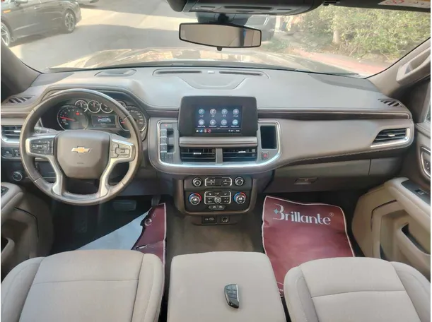 Car image 21