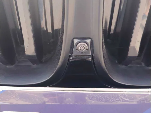 Car image 39