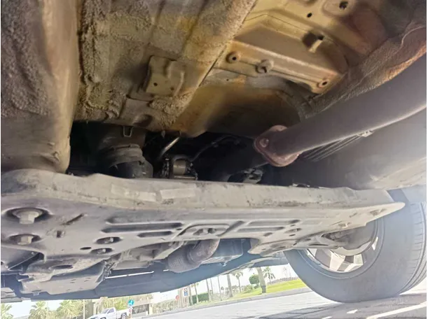 Car image 37