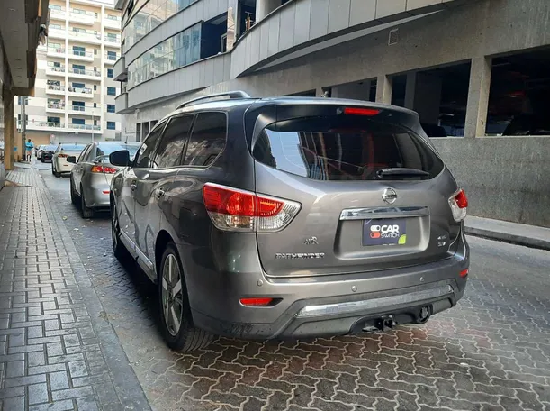 Car image 6