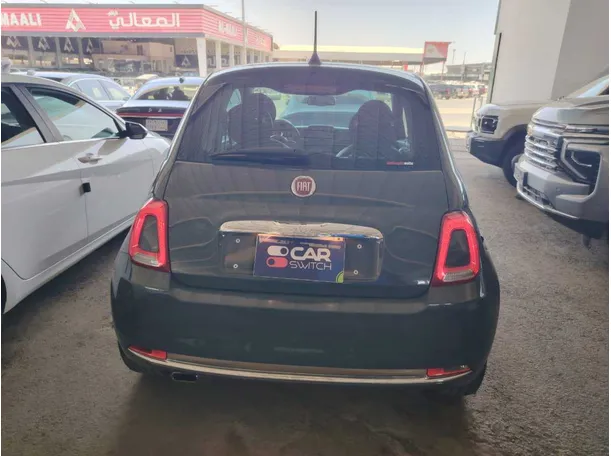 Car image 6